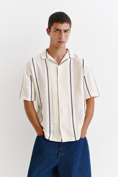 Pull & Bear Çizgili kısa kollu gömlek