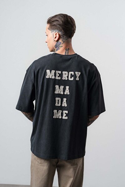 Respire Tricou oversize pentru bărbați Mercy, brodat și lavabil, negru