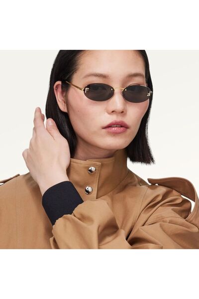 BETTY Marka model güneş gözlüğü badem