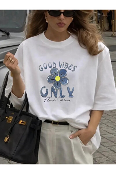ELNOYA تي شيرت نسائي أبيض مطبوع عليه Good Vibes Flower Power