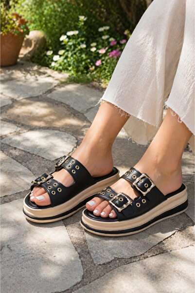 Peta Γυναικείες παντόφλες πλατφόρμας μποέμ με χρυσή πόρπη και έθνικ πινελιές