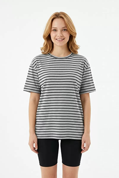 buğrahayalin Women's Horizontal Striped Crew Neck Slim Fit Cotton Short Sleev...