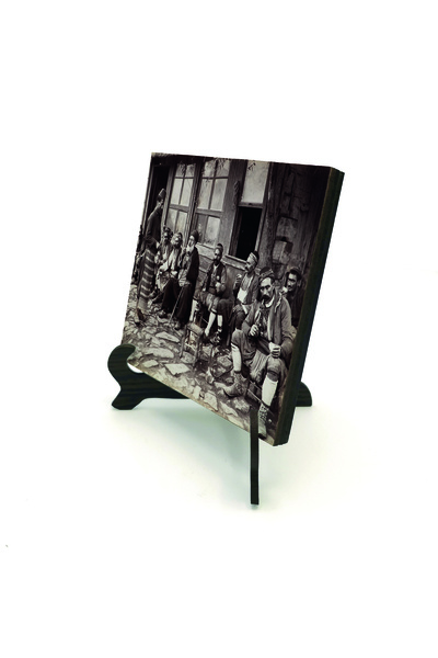 Sadrazam Μια Καφετέρια στην Κωνσταντινούπολη Επιτραπέζια Επιφάνεια MDF με Επί...