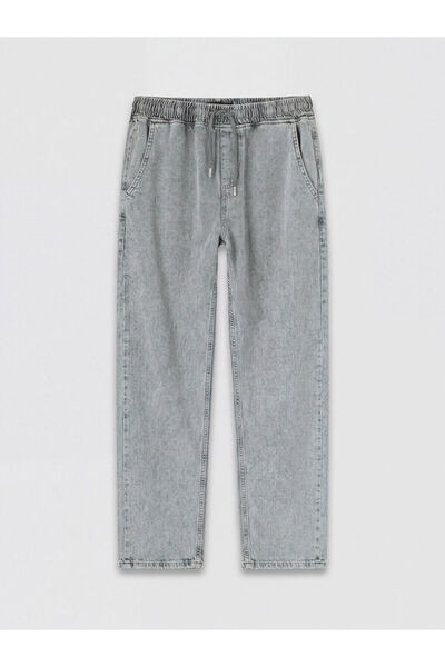 LC Waikiki Straight Fit Men's Jean Pants from Uzg Store for Style Enthusiasts
