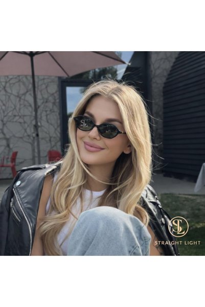 Straight Light Women's Retro Oval Sunglasses Black Frame Black Glass Gold Metal Detail Uv400 Stylish Luxury Design