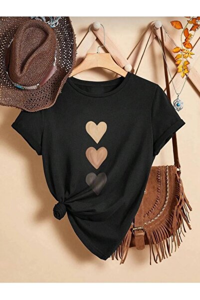 KOZİA OUTDOORS Γυναικείο μπλουζάκι με στάμπα 3 καρδιές, με λαιμόκοψη ποδηλάτο...