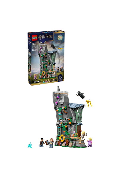 LEGO ® Harry Potter TM - Casa Lunei Lovegood 76467, 764 piese