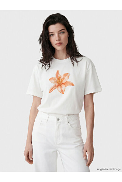 LC Waikiki Γυναικείο μπλουζάκι YK PLUS LCW Comfort με λαιμόκοψη και στάμπα λο...