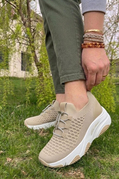 Nubbock Γυναικεία Αθλητικά Παπούτσια με Κρυφό Τακούνι Κρεμ NK4162