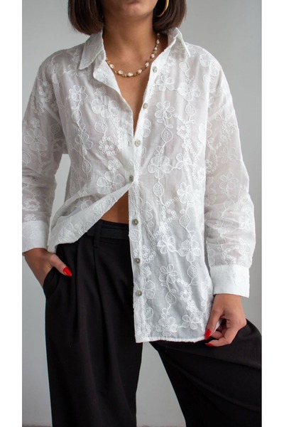 Lavanta Tekstil Πουκάμισο με λεπτομέρειες από κέντημα λουλουδιών