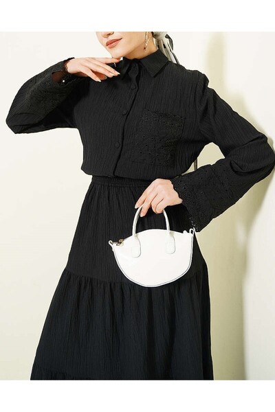 Lavanta Tekstil Σετ με φούστα με διακοσμητικά βολάν στις τσέπες και στον καρπό