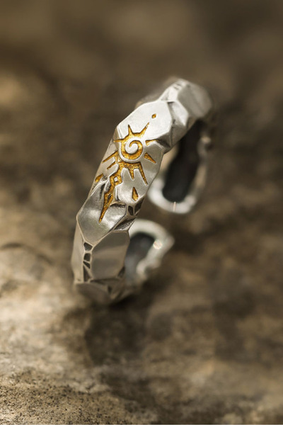 Aike Retro sun pattern distressed open ring personality hammered texture silv...