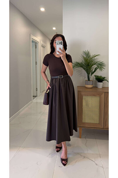 BİRCANÇİL Tunase Acı Kahve Φόρεμα με κοντά μανίκια και ζώνη