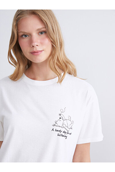 LC Waikiki Women's T-shirt with a Winnie the Pooh Print