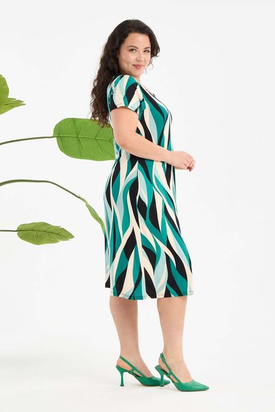 Madwilo Women's Green White Geometric Pattern Large Size Stretchy Midi Dress