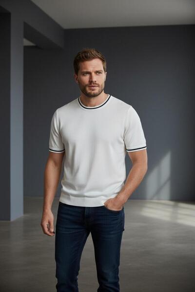 Sarar İnterview 0 Yaka Çizgi Detaylı Rayon Basic Ekru T-Shirt