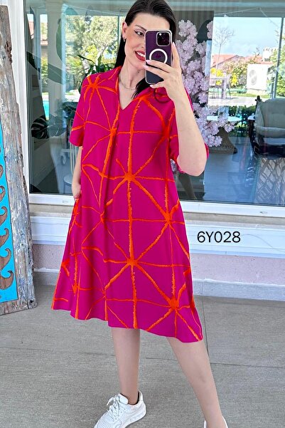 İnce Topuk Φόρεμα με γιακά πόλο από βισκόζη 6y028