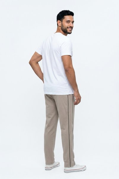 INFLUYENTE Men's Combed Cotton Fabric 4-Season Sports Sweatpants with Side Pockets and Zipper