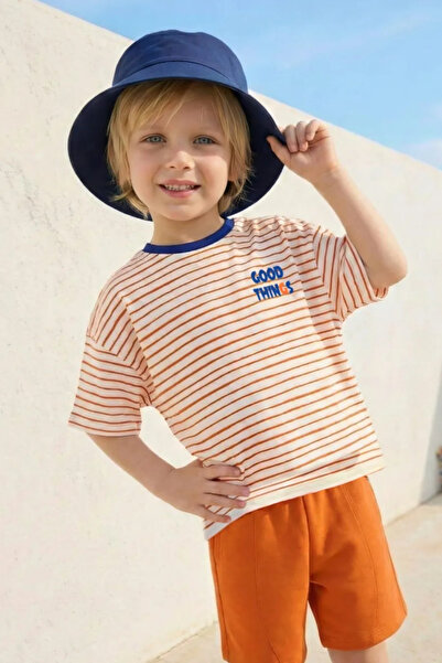 Zeyland Boys' Striped T-Shirt and Shorts Set
