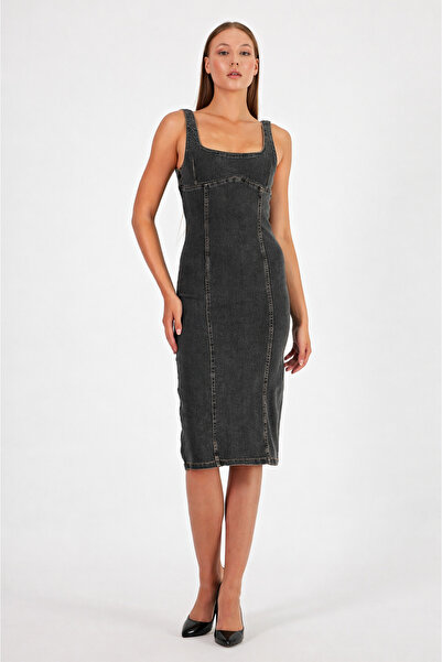 MADAME MELEK Φόρεμα τζιν με χοντρές τιράντες με φερμουάρ στην πλάτη