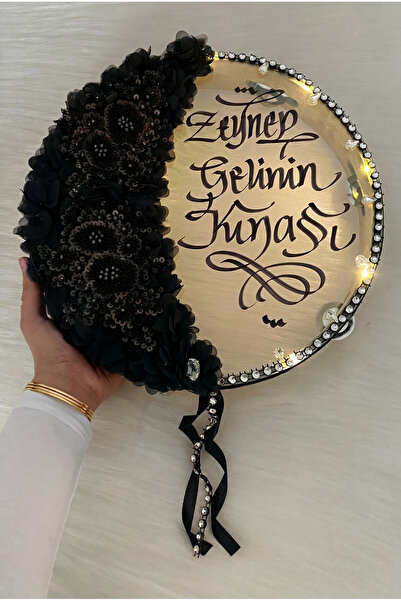 ZEYMERADE Siyah Ledli Gelin Tefi 32cm, Aplik Çiçek Ve Parlak Taş Süslemeli De...