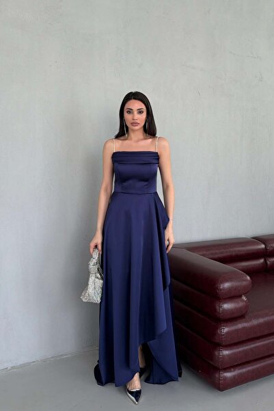 Serica Moda Βραδινό φόρεμα σε μπλε ναυτικό χρώμα με λουράκια και σχισμή