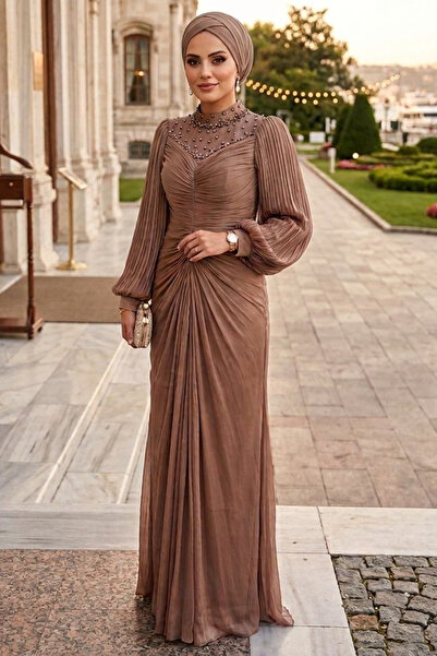 N.S NEVA STYLE فستان سهرة من فرو المنك بتصميم درابيللي 56161V