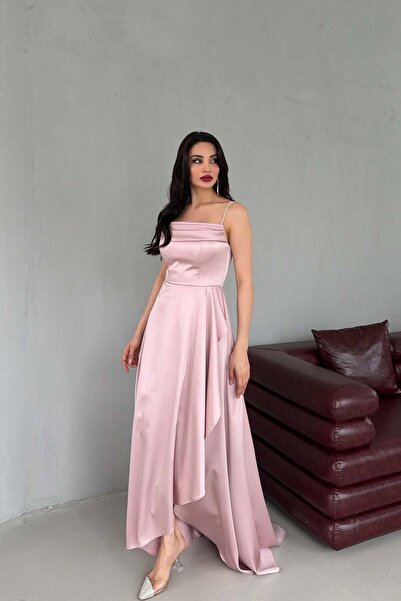 Serica Moda Βραδινό φόρεμα με λουράκια από πούδρα πέτρας και σχισμή με βολάν