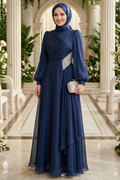 N.S NEVA STYLE Βραδινό φόρεμα με χάντρες και λεπτομέρειες σε μπλε ναυτικό χρώ...