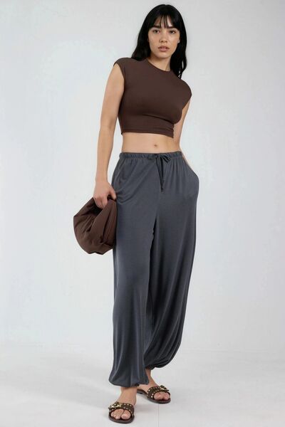 Hiccup Γυναικείο παντελόνι jogger από καουτσούκ με λάστιχο στη μέση BUSEM