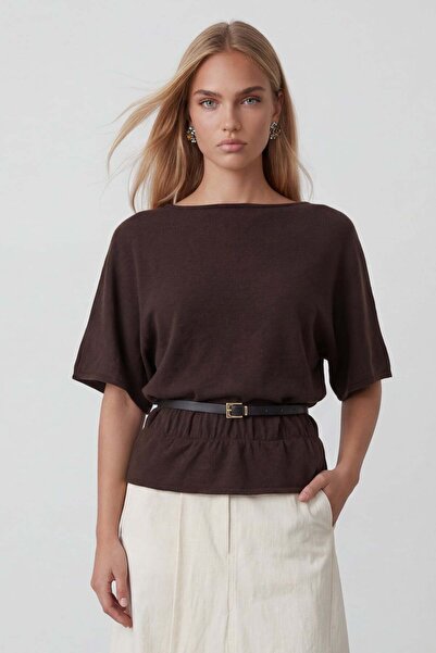 Trend Alaçatı Stili Γυναικεία πλεκτή μπλούζα με λεπτομέρεια ζώνης σε καφέ χρώ...