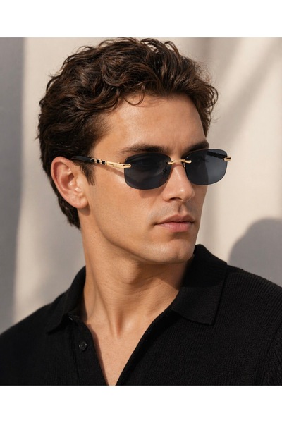 Wolf Universal Design Sunglasses with Special Packaging