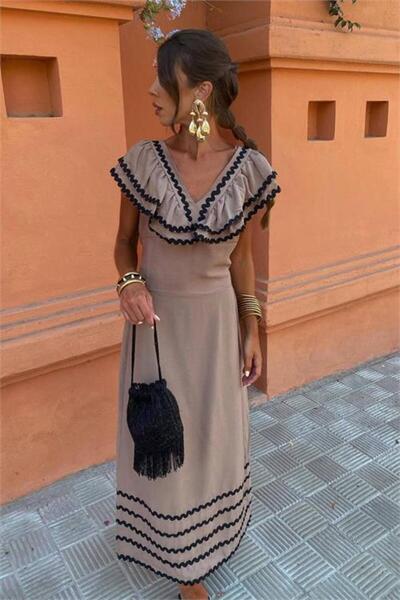 Neşeli Butik γυναικείο φόρεμα με γιακά βιζόν με ζιγκ-ζαγκ λεπτομέρειες και χα...