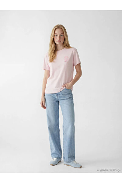 LC Waikiki Γυναικείο μπλουζάκι με ροζ λαιμόκοψη και στάμπα Smiley