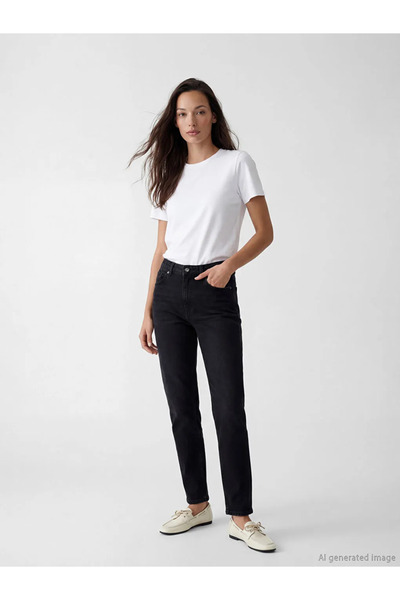 LC Waikiki Λευκό Κοντομάνικο T-Shirt Γυναικείο με Στρογγυλή Λαιμόκοψη