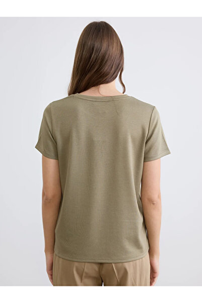 LC Waikiki Γυναικείο μπλουζάκι Khaki Crew Neck Soft Touch