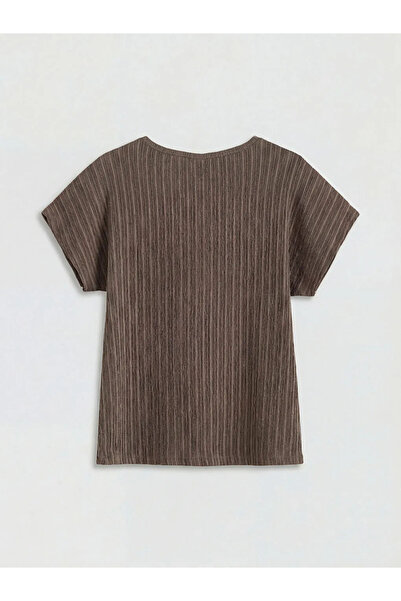 LC Waikiki Καφέ γυναικείο μπλουζάκι με υφή και λαιμόκοψη ποδηλάτου