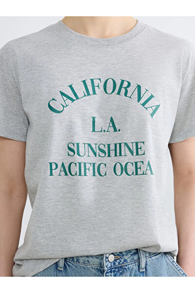 LC Waikiki Γκρι γυναικείο μπλουζάκι με στάμπα California Bike Neck