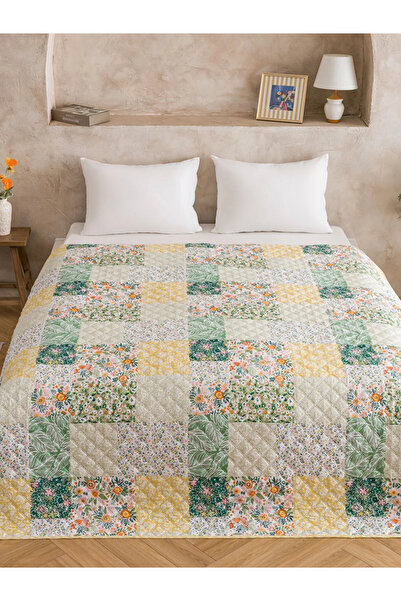 LC Waikiki Κάλυμμα κρεβατιού με μικτά σχέδια λουλουδιών 200x220 εκ.