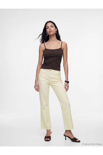 LC Waikiki Καφέ γυναικείο φανελάκι με λουράκια σε σχήμα U