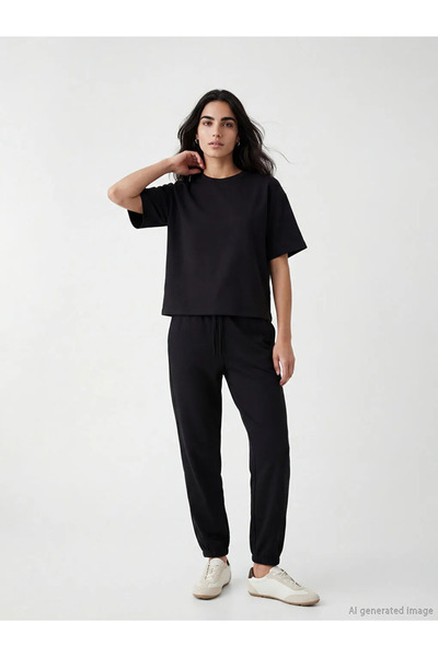 LC Waikiki Μαύρο γυναικείο παντελόνι jogger με ελαστική μέση