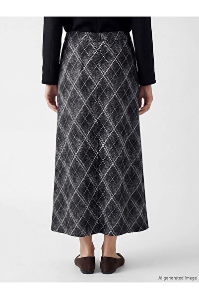 LC Waikiki Μαύρη ελαστική φούστα με μοτίβο μπακλαβά