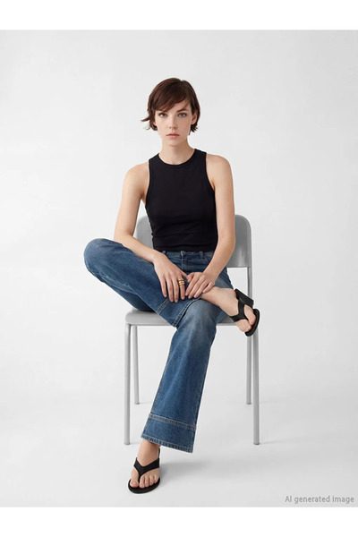 LC Waikiki Μαύρο γυναικείο εσώρουχο με λαιμόκοψη