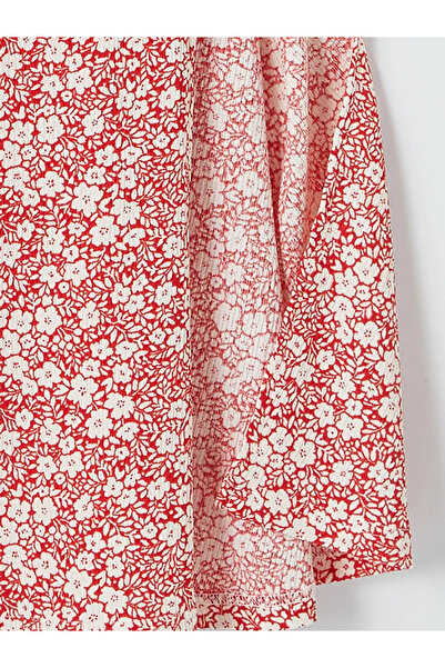 LC Waikiki Μαύρο φόρεμα με λαιμόκοψη καρδιά και λουλουδάτα μανίκια μπαλόνι