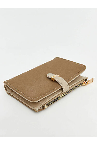 LC Waikiki Γυναικείο πορτοφόλι σε μπεζ σουέντ εμφάνιση