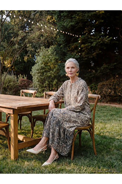 LC Waikiki Εκρού φόρεμα σε γραμμή Α με μοτίβο κυκλοφόρου λαιμού