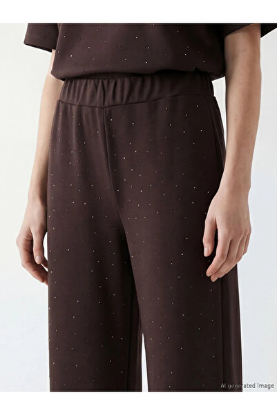 LC Waikiki Καφέ Γυναικείο Παντελόνι Φόρμας Soft Touch Stone