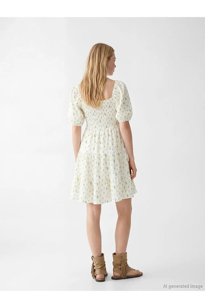 LC Waikiki Κίτρινο φλοράλ μίνι φόρεμα με φουσκωτό τελείωμα