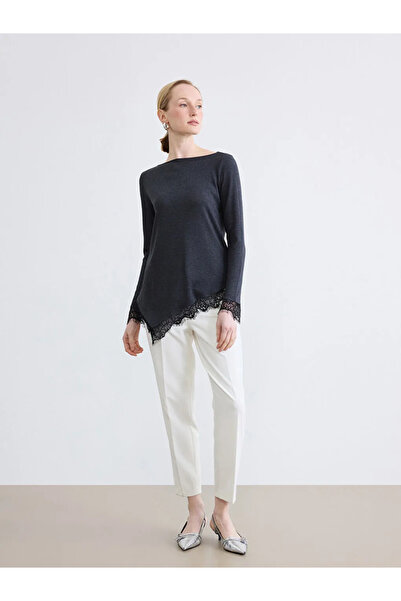 LC Waikiki Ανθρακί Ασύμμετρη Μπλούζα με Λαιμόκοψη Kayık Δαντέλα