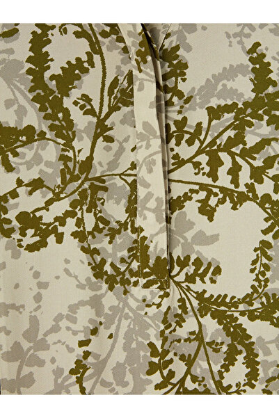 LC Waikiki Φόρεμα με μπεζ μοτίβο με λαιμόκοψη